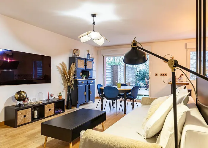 Le Saint Cyr - Bel Appartement, Parking & Terrasse