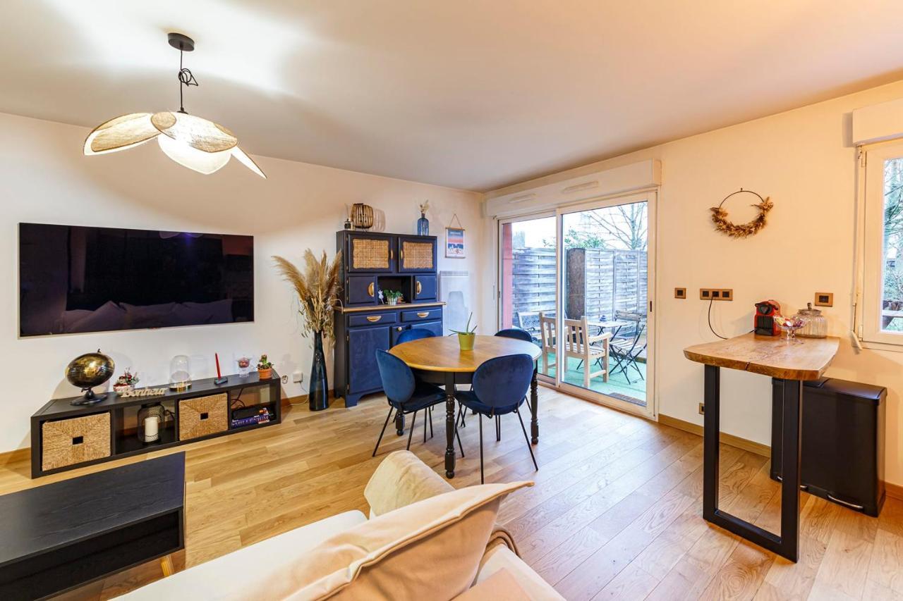 Le Saint Cyr - Bel Appartement, Parking & Terrasse * Rennes